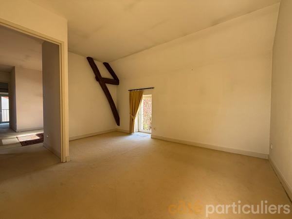 Vente Appartement118 m² - 4 Pièces - SAINT AMAND MONTROND (18200)