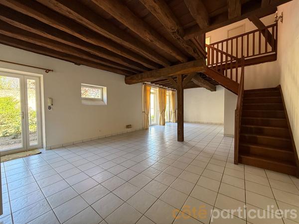Vente Appartement118 m² - 4 Pièces - SAINT AMAND MONTROND (18200)
