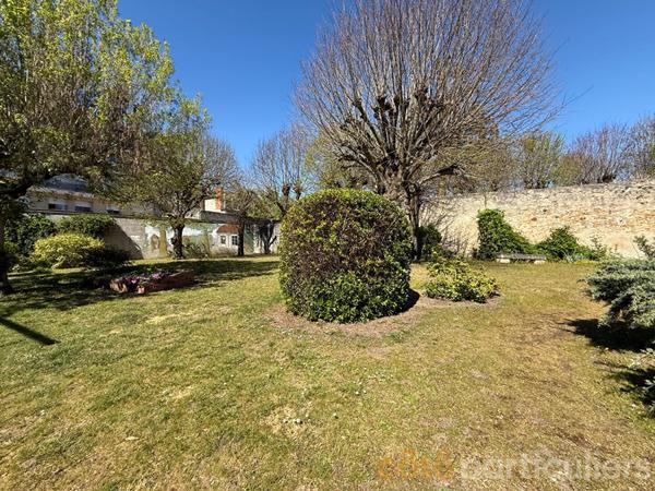 Vente Appartement118 m² - 4 Pièces - SAINT AMAND MONTROND (18200)