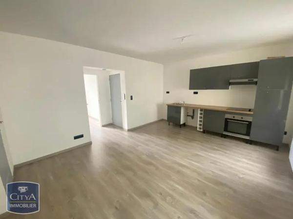 Appartement à louer 2 pièces 38.09m² Charleville-Mézières (08000)
