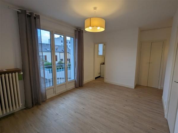 Location Appartement 1 pièce Tours (37000)