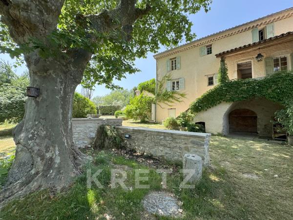 Moulin entièrement rénové avec SPA