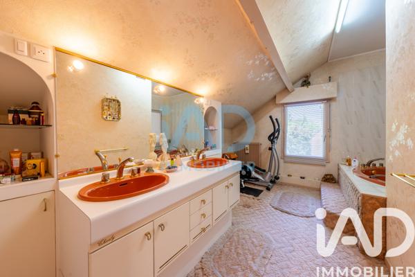 Maison à vendre 6 pièces 160 m² Combs-la-Ville