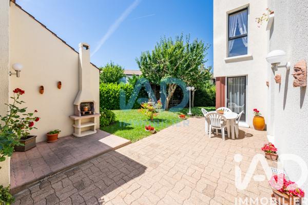 Maison à vendre 6 pièces 160 m² Combs-la-Ville