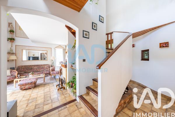 Maison à vendre 6 pièces 160 m² Combs-la-Ville