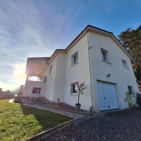 TRELISSAC, Maison au norme PMR en parfait état