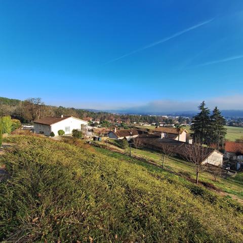 TRELISSAC, Maison au norme PMR en parfait état