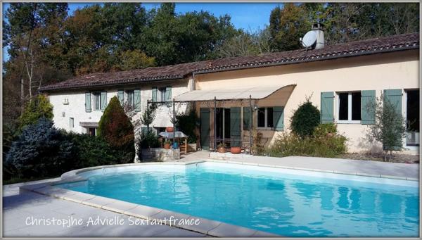 Grande maison de 5 chambres avec piscine, complexe d'hébergements insolites sur presque 7ha