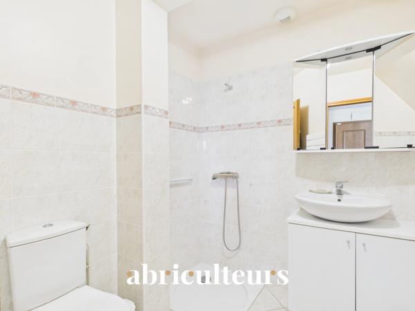 Maison familiale avec terrasse et jardin Versailles Porchefontaine 107m², 3 chambres