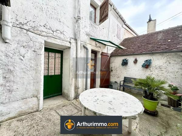 Vente                                                      Maison
                        
                     3 pièces                      70 m2                     à Mouroux