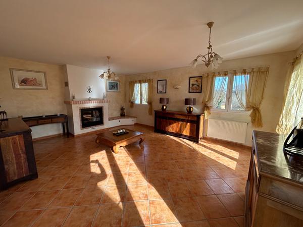 Maison familiale avec piscine, au calme absolu, en fond d'impasse