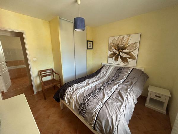 Maison familiale avec piscine, au calme absolu, en fond d'impasse