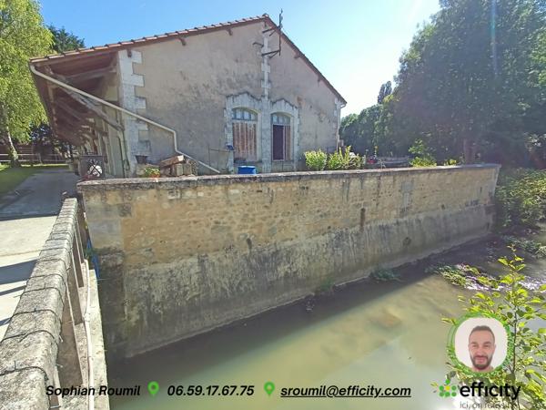 Maison 7 pièces - 302 m²