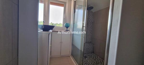Vente                                                      Maison
                        
                     8 pièces                      152 m2                     à Sucy-en-Brie