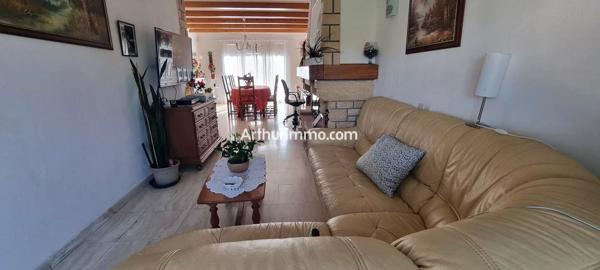 Vente                                                      Maison
                        
                     8 pièces                      152 m2                     à Sucy-en-Brie