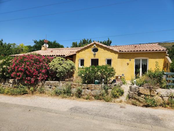 Spacieuse Maison Individuelle avec Jardin, à Proximité du Centre de Limoux
