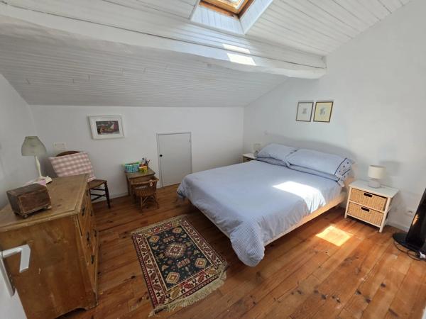 Propriété de charme avec accès privé à la Baïse à deux pas du centre de Nérac, Lot et Garonne