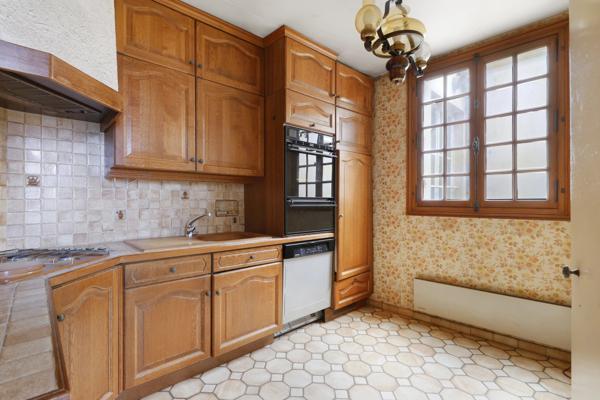 # Appartement – 81m² – Paris 6ème