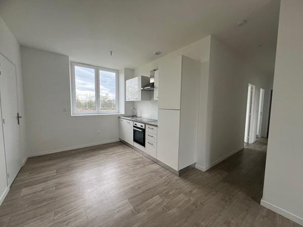 Appartement La Guerche Sur L Aubois 4 pièce(s) 78 m2