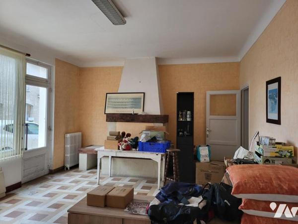 AUNAY SUR ODON Immeuble de rapport