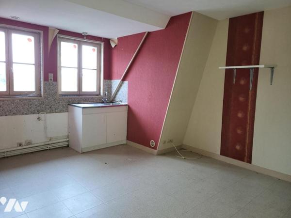 AUNAY SUR ODON Immeuble de rapport