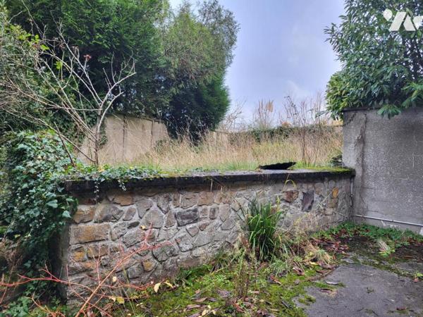 AUNAY SUR ODON Immeuble de rapport