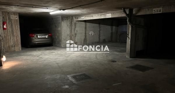 À vendre Parking 11.35 m² - Paris 75015