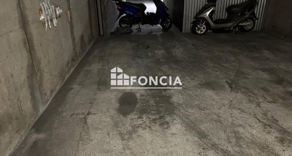 À vendre Parking 11.35 m² - Paris 75015