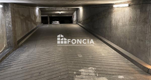 À vendre Parking 11.35 m² - Paris 75015