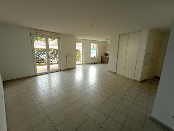 Appartement Challans 3 pièce(s) 74.45 m²