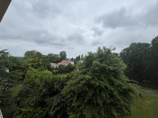 Appartement 370 000 € Bayonne 4 p 85 m² DPE D
