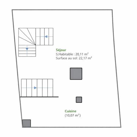 Maison TRIPLEX - COMME NEUF