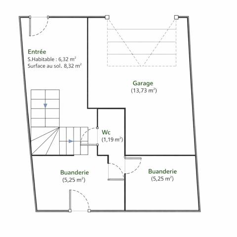 Maison TRIPLEX - COMME NEUF