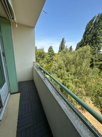 Appartement 3 pièce(s) AUXERRE avec Balcon Cave et Garage