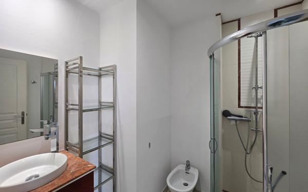 Appartement à vendre    3 pièces • 67,80 m2 Saint-Cyprien