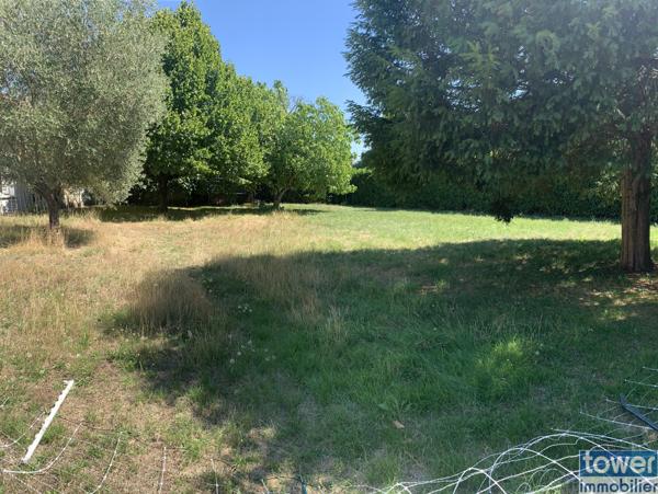 SAVIGNE 86400 - Maison 6 pièces de 157 m² sur terrain de 1600 m² clos