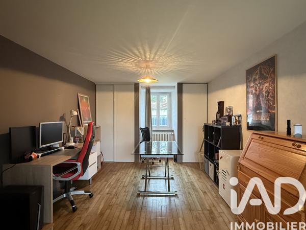 Maison à vendre 7 pièces 119 m² Cognac-la-Forêt