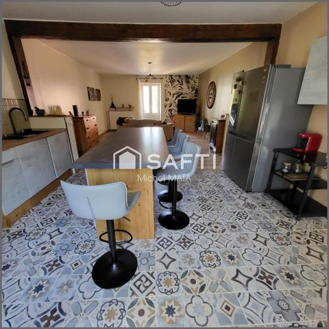 Maison 5 pièces d'environ 133 m².