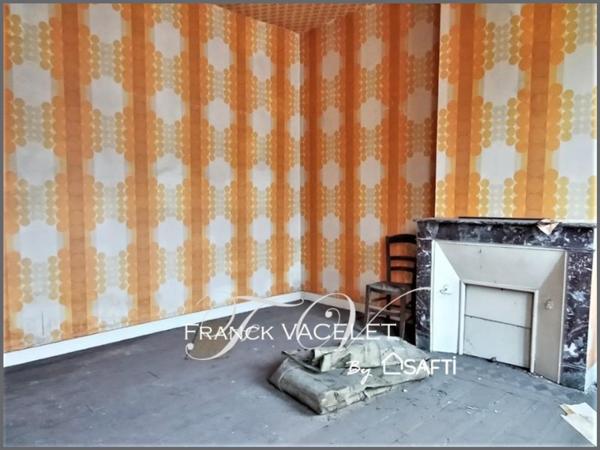 Énorme potentiel pour cet immeuble à rénover