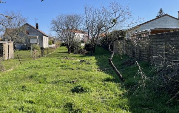 Vente Terrain Réf : Pétunia La seguiniere   