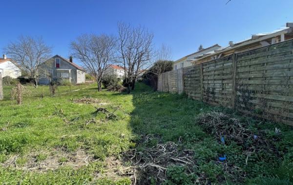 Vente Terrain Réf : Pétunia La seguiniere   