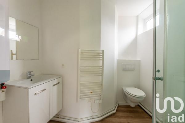 Appartement 2 pièces de 34 m² à Neauphle-le-Château (78640)