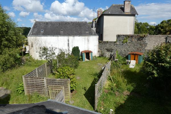 Immeuble de 3 appartements avec jardin Morlaix (29600)