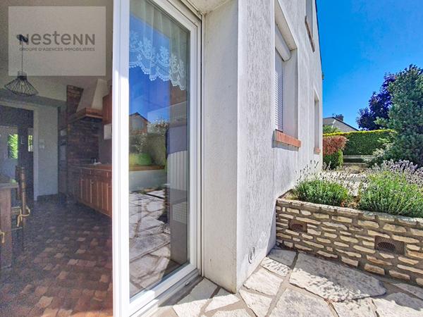 LA CHAPELLE SAINT MESMIN - MAISON - DEPENDANCE - DOUBLE GARAGE - JARDIN CLOS DE 1470M2