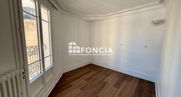 Location Appartement 3 pièces 50.25 m² - Paris 75014