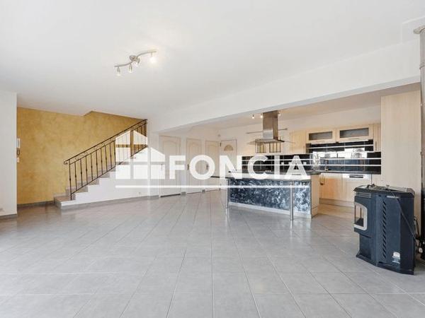 À vendre Maison 4 pièces 97.8 m² - Grasse 06130