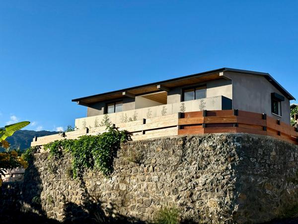 🏡 EXCLUSIVITÉ – Maison neuve avec vue mer panoramique + fort potentiel d’investissement  Le Tampon – Bras de Pontho (97430) 💰 299 500 € FAI