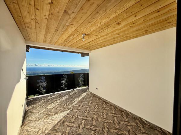 🏡 EXCLUSIVITÉ – Maison neuve avec vue mer panoramique + fort potentiel d’investissement  Le Tampon – Bras de Pontho (97430) 💰 299 500 € FAI