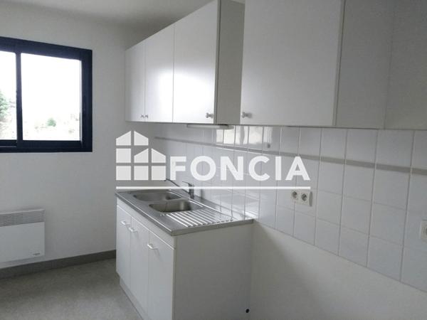 Location Appartement 3 pièces 71.07 m² - 3 BIS RUE SAINT SEBASTIEN Saint Renan 29290