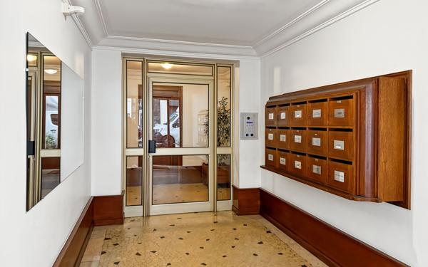 Appartement à vendre    3 pièces • 68,66 m2 Lyon 6